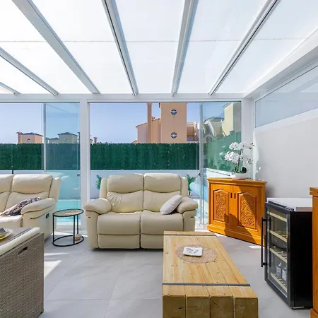 Villa Luxe Met Verwarmd Zwembad