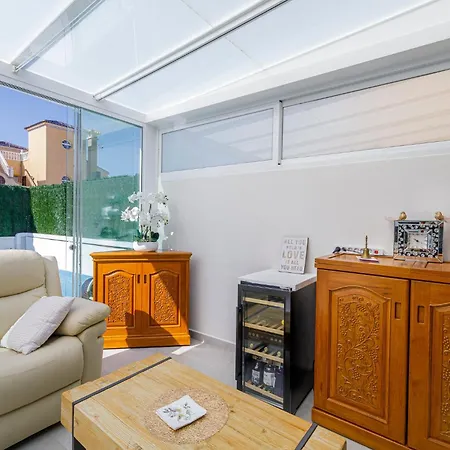Luxe Met Verwarmd Zwembad Villa *